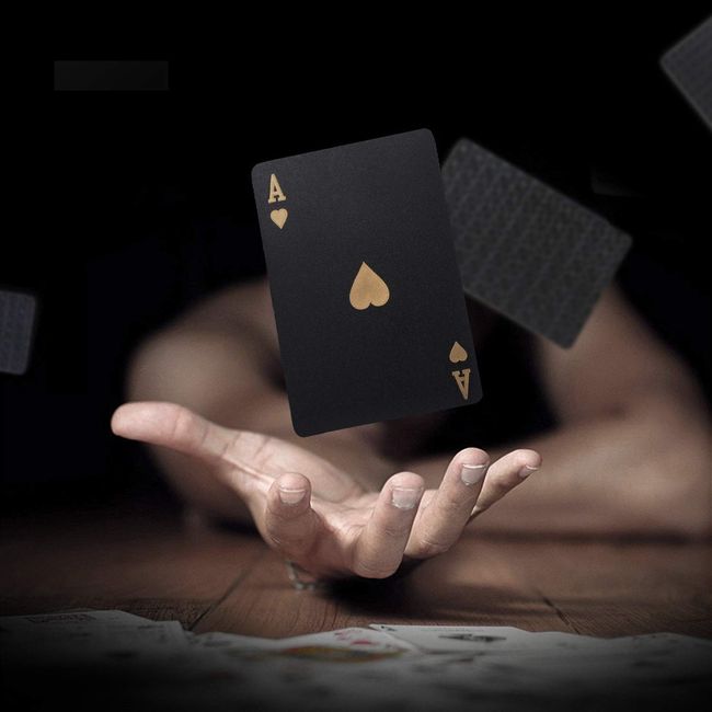 HARPIMER Playing Cards Professional Poker Cards, Black Diamond Waterproof Plastic Standard Playing Card Decks Designer Novelty (1 Deck of Cards)