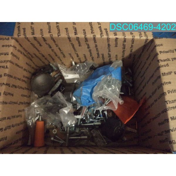 QTY=24 LBS: Mixed Lots of Screws Machine Wood Self Tapping Many Styles and Types