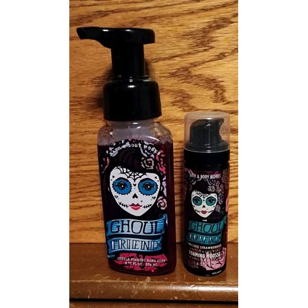 Bath & Body Works Ghoul Fiend Foaming Hand Soap 8.75 oz & 1 Foam Hand Sanitizer