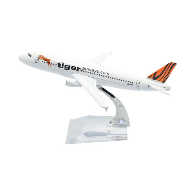 TANG DYNASTY(TM 1:400 16cm Air Bus A320 Tigerair Metal Airplane Model Plane Toy Plane Model