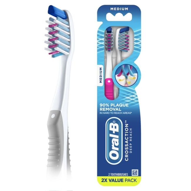 Oral-B Battery Powered CrossAction Deep Reach Manual Toothbrush, Medium, 2 count (Color May Vary)