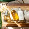 Molton Brown Flora Luminare Bath and Shower Gel 300 ml