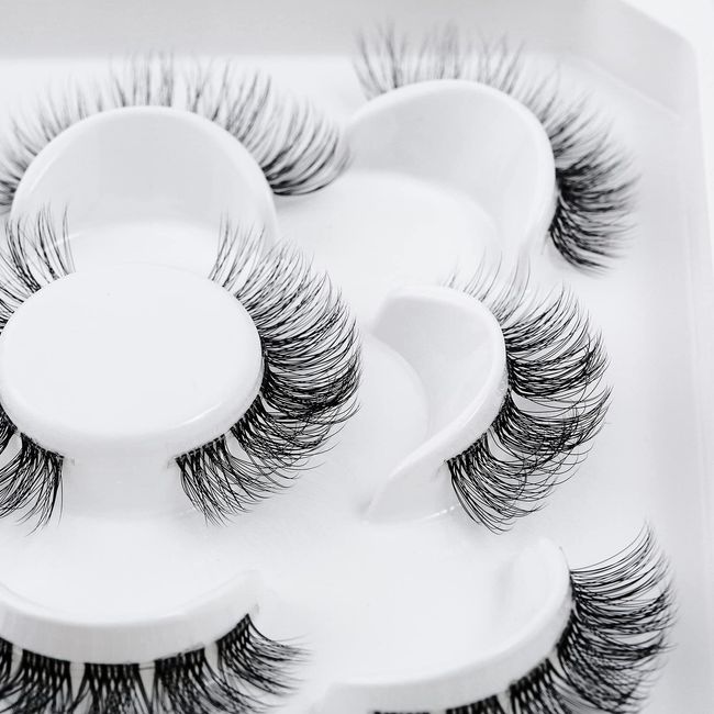 Clear Band Falsche Wimpern D Curl Russische Streifen Falsche Wimpern Manga Lashes Natürlich aussehende falsche Wimpern, die wie einzelne Cluster aussehen Wispy Mink Eye Lashes Pack (DZG666)