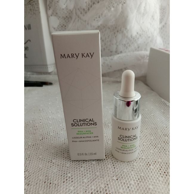 Mary Kay Clinical Solutions PHA + AHA Resurfacer NIB Exp. 2022 READ