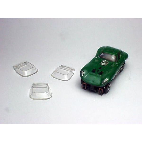 T JET CHEETAH WINDSHIELD. PLASTIC INJECTION MOLDED.