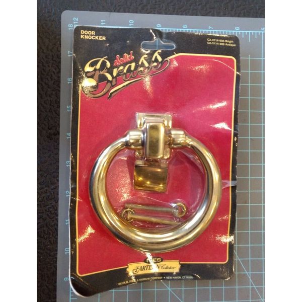 IVES Brass Ring Door Knocker Artisan Collection Carded NOS C2-3114-605 BRT  gw0