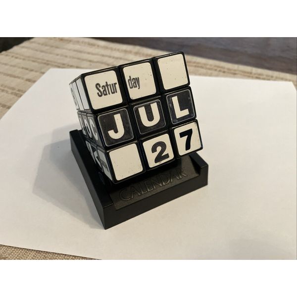 RARE Rubik's Cube Perpetual Calendar 1981 Black and White Ideal Toys