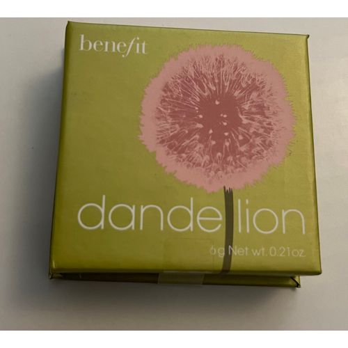 Benefit Cosmetics Dandelion Brightening Face Powder