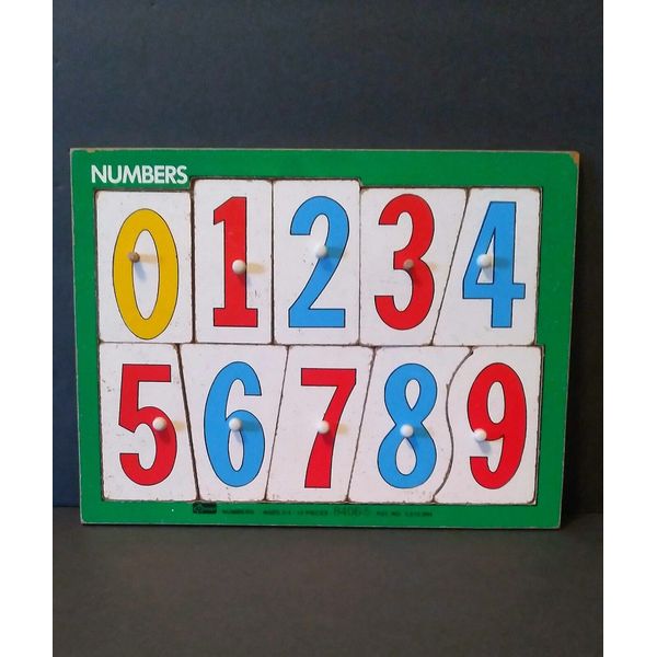 Vintage CONNOR TOY Children's Wooden Tray  Puzzle 10 Pieces "NUMBERS" #8406-5