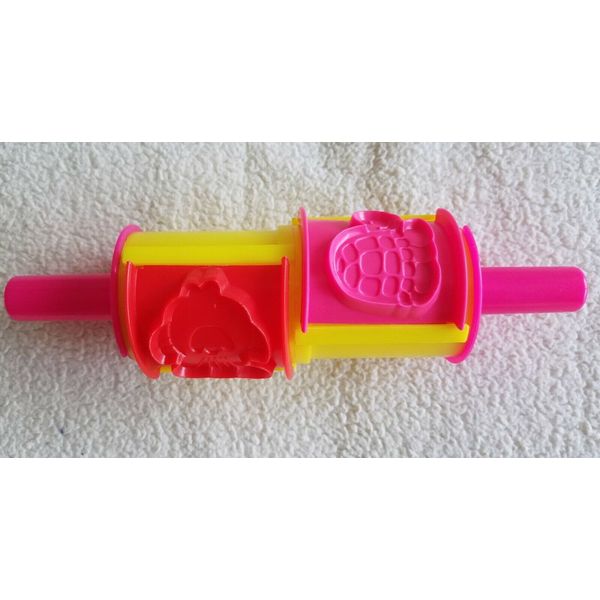 Toyrifik ~ Roller With 9 Animal Shaped Attachments ~ Works W/ Play Dough Brand