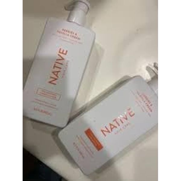Native Berries and Vanilla Cream Shampoo and Conditioner Set