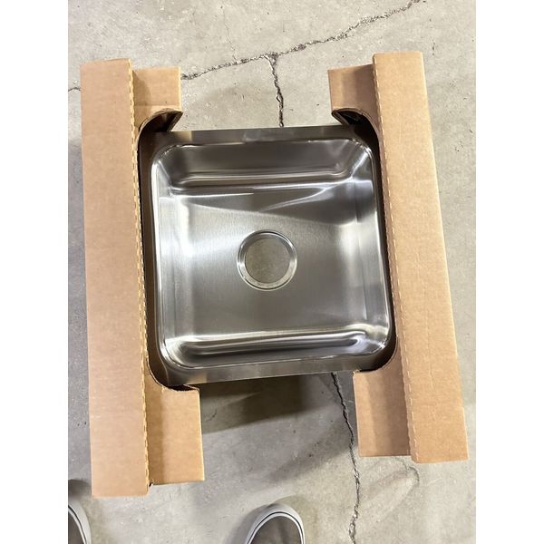 Stainless Steel 16" x 16" x 7-1/2" Single Bowl Undermount Sink US-ADA-1616-A