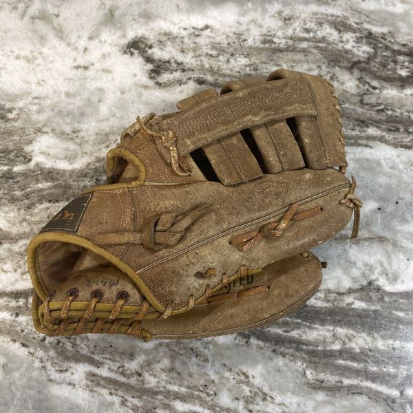 VINTAGE REACH SUPER H 8879 KOREA BASEBALL GLOVE 12” RHT Right Hand Throw