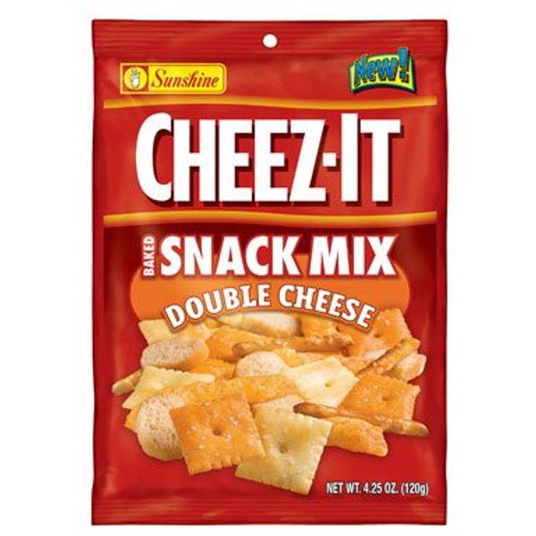 Cheez-It Double Cheese Snack Mix 4.25 oz. Pegged