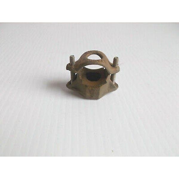 3/4 inch x 3/4 inch bronze saddle plumbing adapter