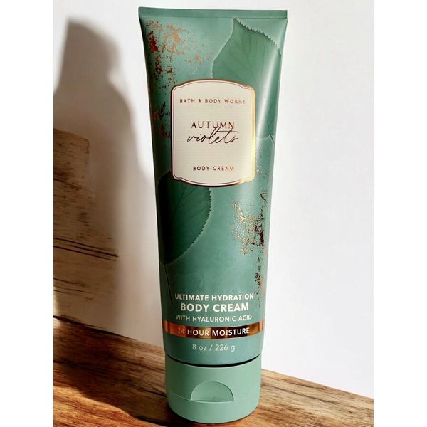 Bath & Body Works AUTUMN VIOLETS 24 HR Moist Ultimate Hydration Body Cream 8 oz