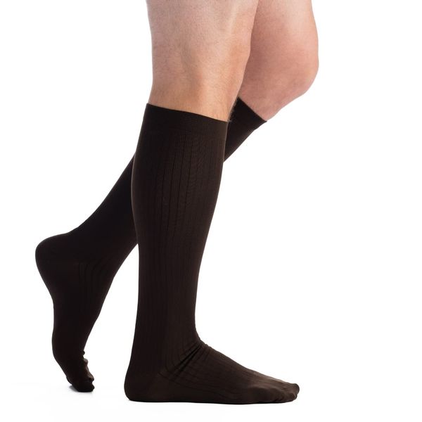 EvoNation Men’s Knee High 15-20 mmHg Graduated Compression Socks – Moderate Pressure Compression Garment