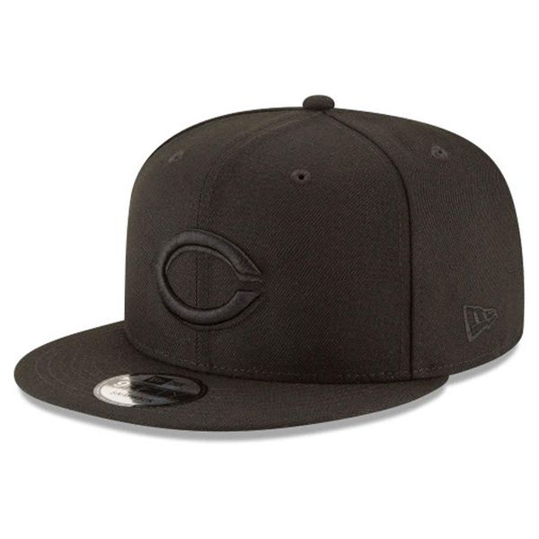 New Era 9Fifty Hat Cincinnati Reds Black On Black Basic Snapback Adjustable Cap