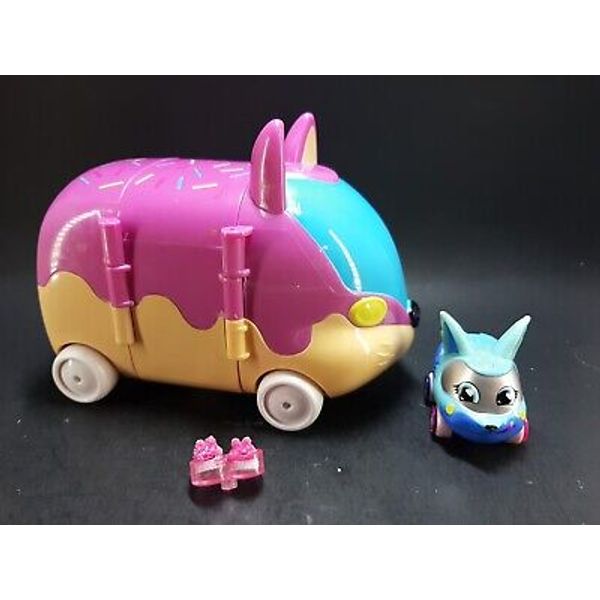 Tomy Ritzy Rollerz Car Wheelz Donut Shop Toy