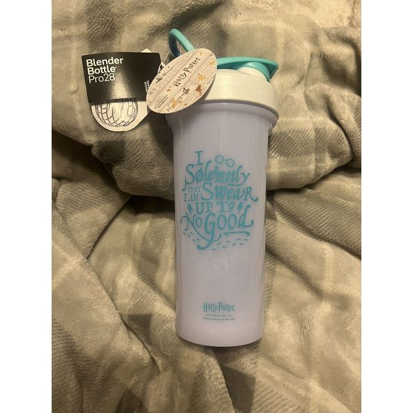 NWT 28 oz Harry Potter blue teal white blender bottle shaker