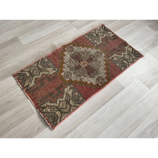 Small Rug,Bathroom Rug,Small Rug 1,3 x 2,6 ft Primitive Rug,Turkish Rug,Doormat