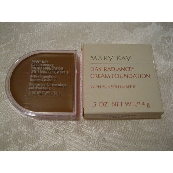 Mary Kay Day Radiance Foundation Cocoa Beige