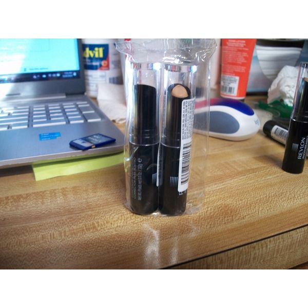 [2/PACK] Revlon Photoready Concealer Medium 004 Sealed New Original