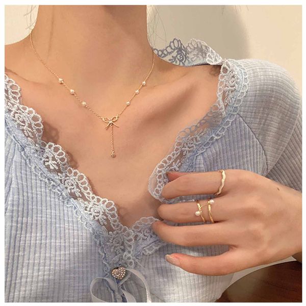 Iaceble Bohemia Crystal Y Lariat Necklace Chain Pearl Beaded Choker Necklace Bow Knot Necklace Choker Gold Rhinestone Y Drop Necklace Chain Jewelry for Women and Girls