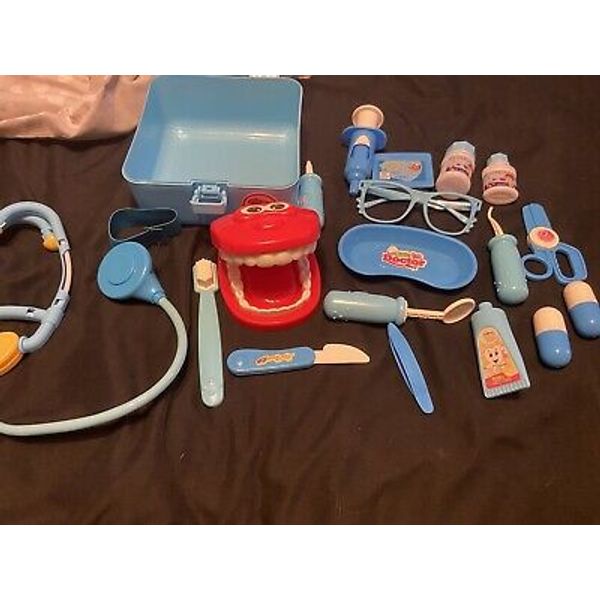 Doctor Playset Dentist 19 Piece Playset New In Box Kids Toy Children Play Set