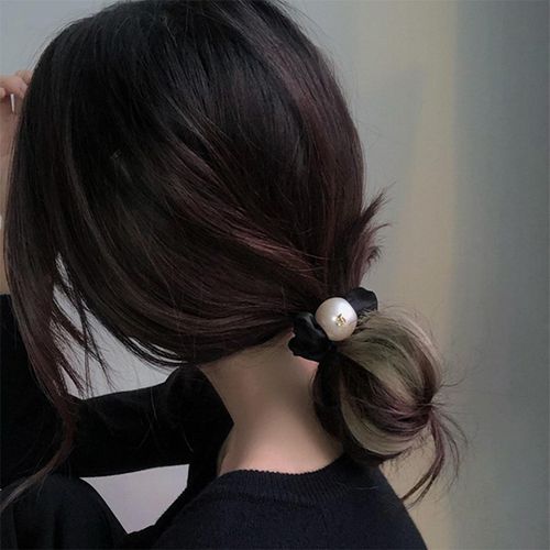 Inilbran Boho Pearl Silk Satin Hair Rope Scrunchies Black Satin Hair Band Hair Ties Vintage Elastic Hair Tie Ropes Pearl Ponytail Scrunchy Hair Bobbles Hair Accessories for Women and Girls