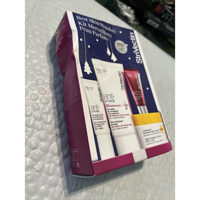 Strivectin Best Skin Wonders Kit (2 Regular + 2 Trial Size) Dented Box