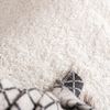 Unique Loom Solid Shag Collection Area Rug (4' 1" Round, Snow White)