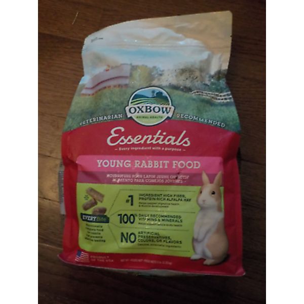 Oxbow Essentials Young Rabbit Food Natural Vitamins & Minerals 5-Pounds