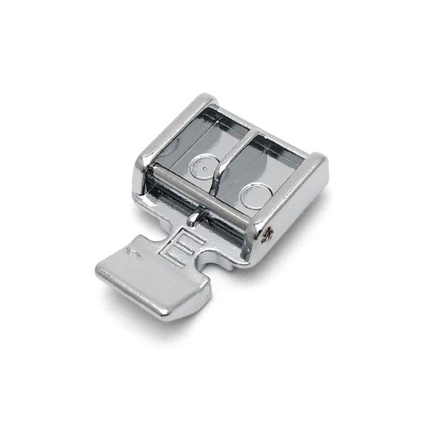 Genuine Janome zipper closure (zipper presser)