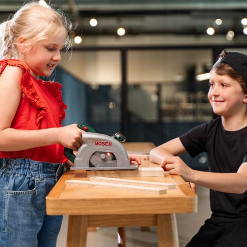 Theo Klein 8421 Bosch Circular Saw I Battery-powered with circular motion, light and sound functions I Dimensions: 23 cm x 16 cm x 14.5 cm I Toy for children aged 3 years and up Multi - Colored