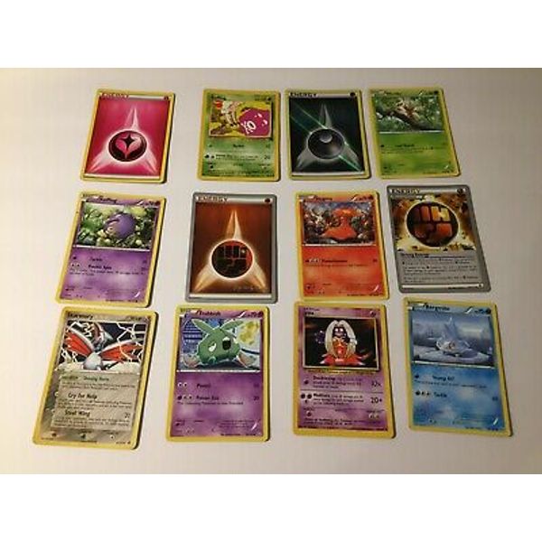 12 Pokemon Trading Cards Mixed Koffing Weedle Slugma Energy Cards & more PTCMQ4