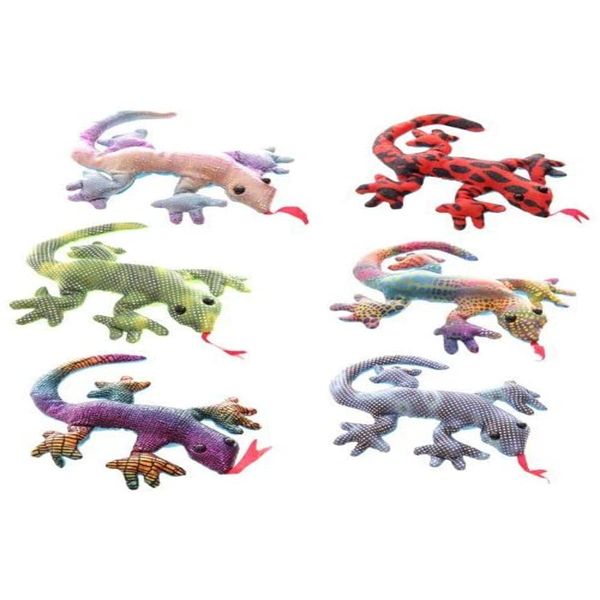 Small Sand Animal Gecko - assorted designs sold separately.