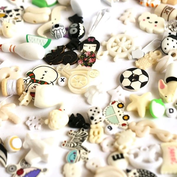 I Spy trinkets by Color (Black&White)