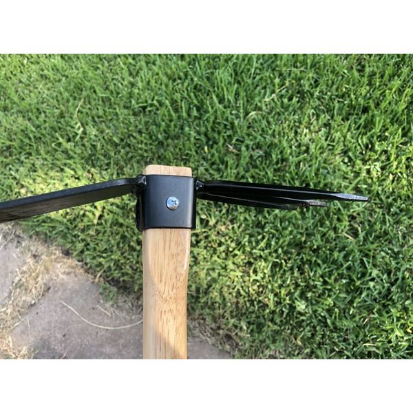 Edward Tools Hoe and Cultivator Hand Tiller - Carbon Steel Blade - Heavy Duty for loosening Soil, Weeding and Digging - Rubber Ergo Grip Handle - Rust Proof