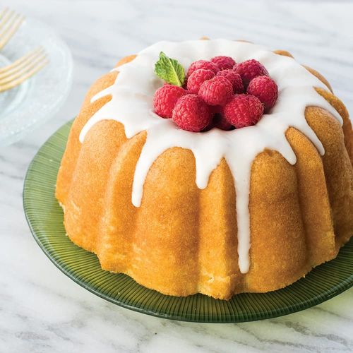 Nordic Ware Anniversary Bundt 6 Cup, Gold