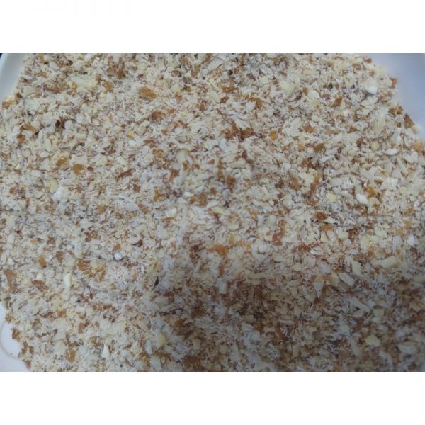 Crushed almonds Crushed almonds and crumbs 500 g Baking ingredient Ice cream cake decoration Bulk, salted chipped wood powder 500 g (2 mm or less)