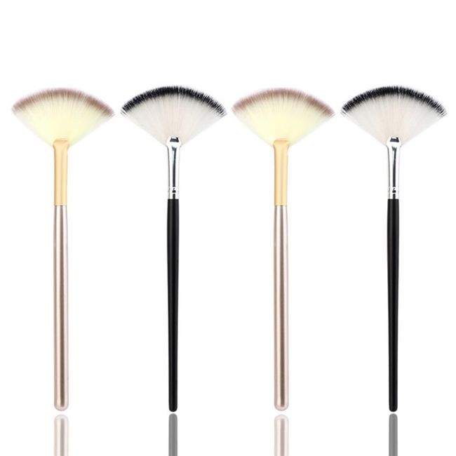 OSUWLSI Fächer Bürsten, 4 Pcs Masken Pinsel, Weiche Fächer Masken Pinsel, Gesicht Applikator Bürste, für Makeup Werkzeuge für Frauen Mädchen