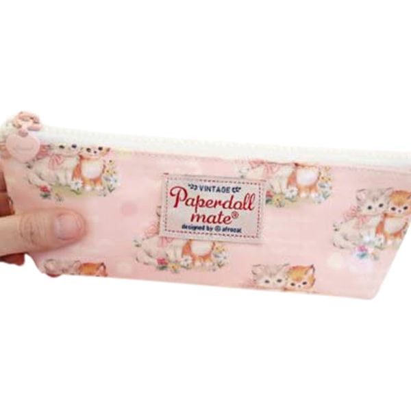 Oil Cloth Pouch P [Kitten] / Paper Doll Mate