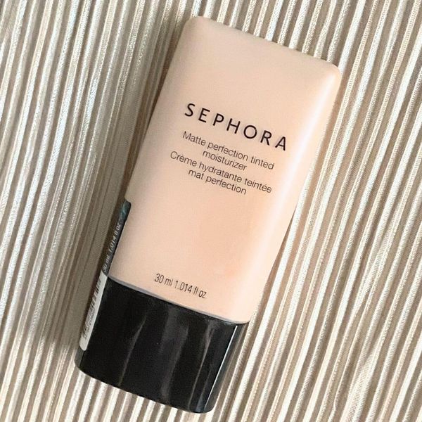 SEPHORA COLLECTION Matte Perfection Lightweight Tinted Moisturizer 11 Khaki