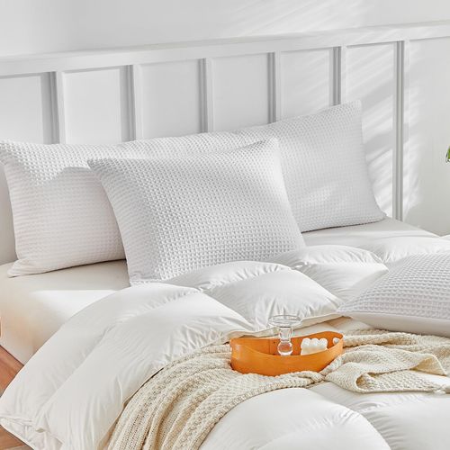 WARMDERN Waffle Weave Pillowcases Queen Size 2 Pack Pillow Cases Soft Microfiber Pillow Case Covers Set of 2 Boho Woven Textured Pillowcase with Envelope Closure(White, Queen, 20x30 Inches)