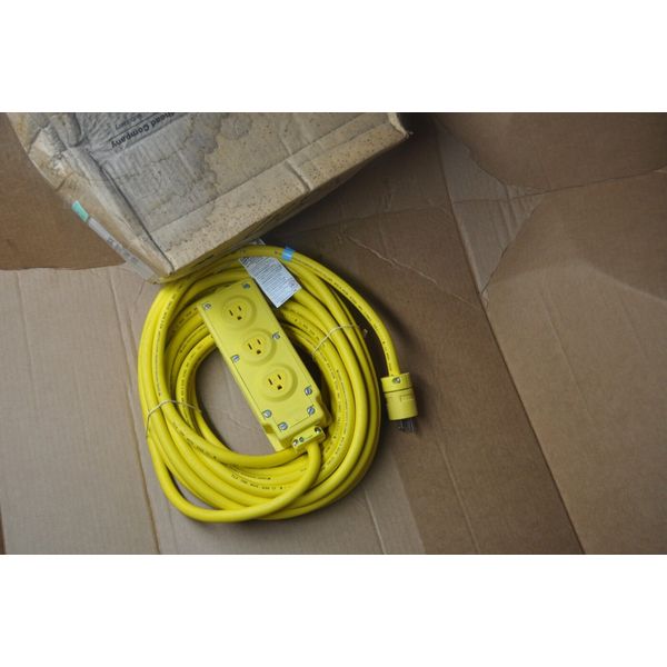 WOODHEAD 31593 W/50ft  12/3 cord W/ MULTIPLE OUTLET BOX, 15AMP 125VOLT NEMA 5-15