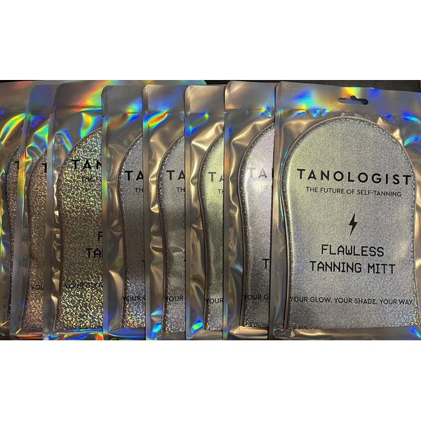 8- Tanologist Sunless Flawless Self Tanning Mitt Silver