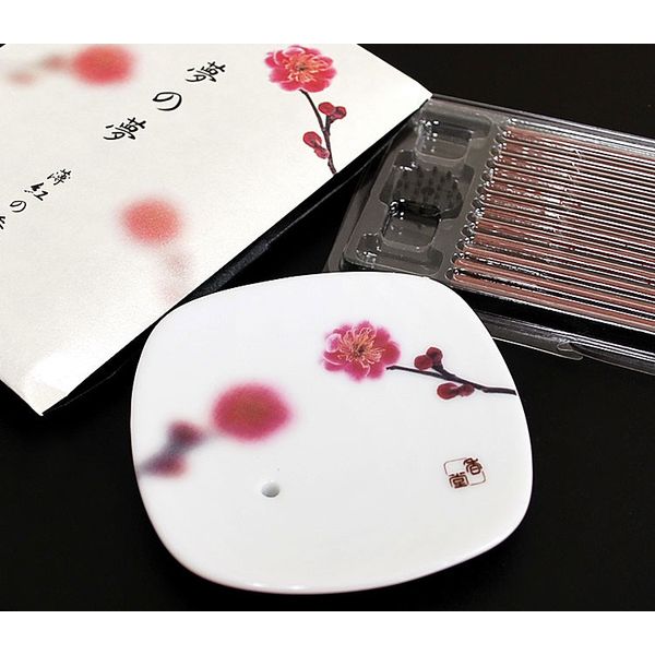 Nippon Kodo Yume no Yume Light red incense plate (Usukuranai)<br> Incense Plate, Incense Holder, Incense, Japanese Gift, Present, Incense, Incense Holder, Japanese Style, For Sticks, For Cones, For Dual Use, Incense Stick, Japanese Plum, Plum Incense Plat