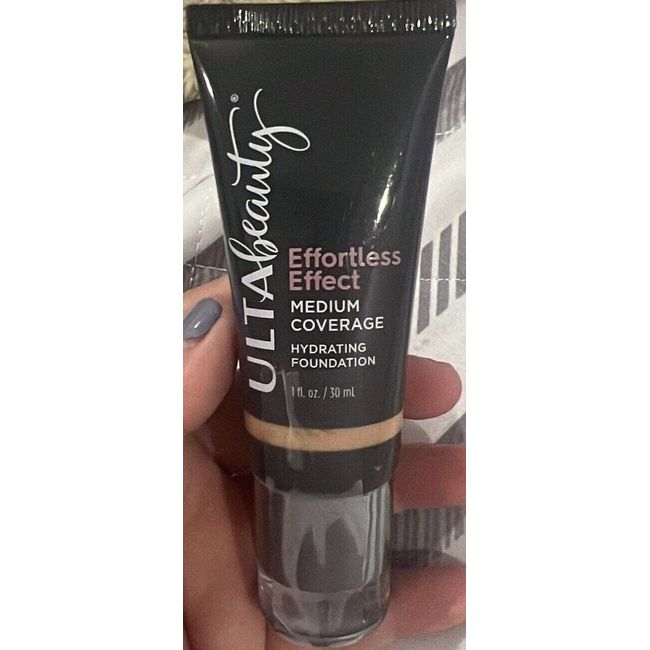 Ulta Effortless Effect hydrating foundation full size 1 fl oz  Light Medium Cool