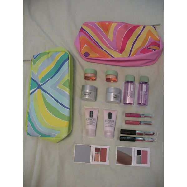 Clinique Cosmetics Lot - 16 Pieces Face Cream, Cleanser, Mascara, Blush & More!